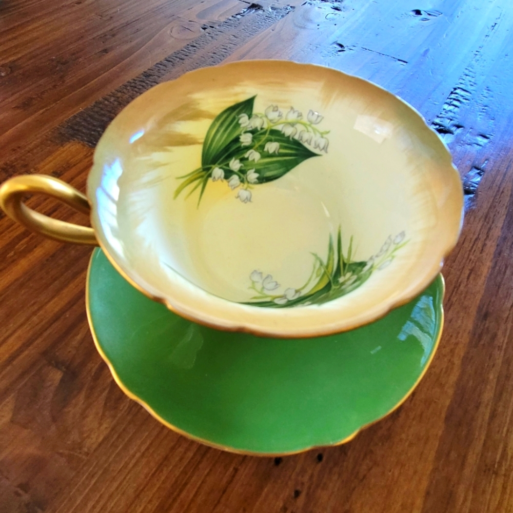 SHELLEY  FINE BONE CHINA